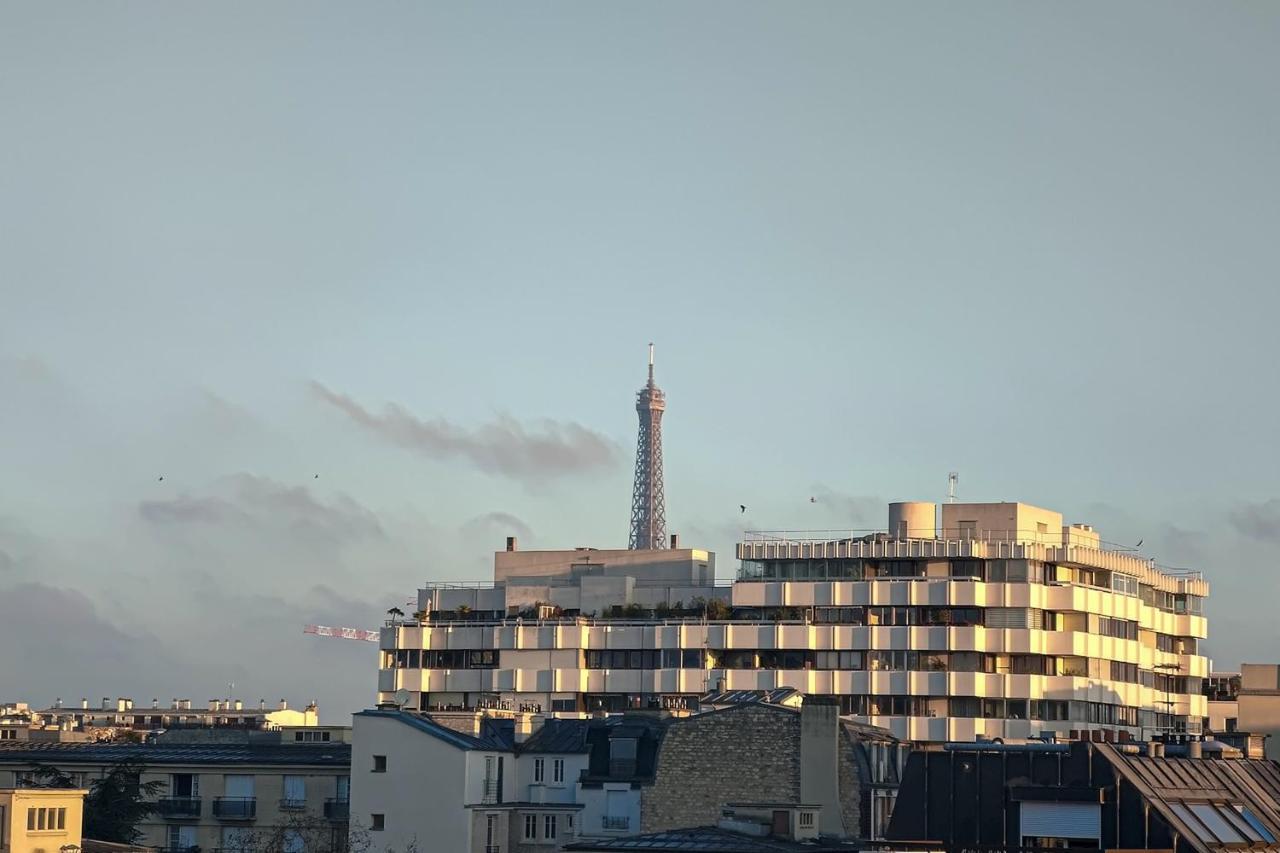 Apartament Beautiful And Bright Appt With Eiffel Tower View Paryż Zewnętrze zdjęcie